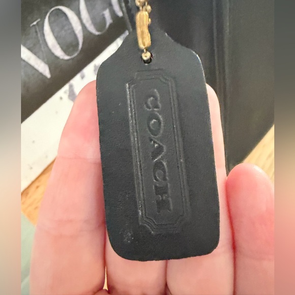 COACH Vintage Station Bag Black Glove Tanned Leather. - Picture 10 of 14